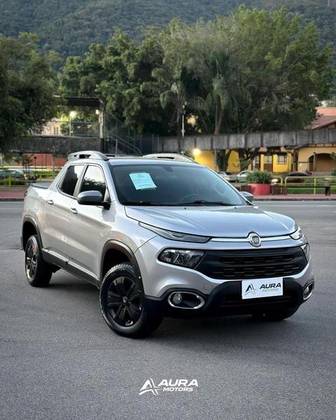 FIAT TORO 1.8 16V EVO FLEX FREEDOM AT6 FIAT TORO 1.8 16V EVO FLEX FREEDOM AT6